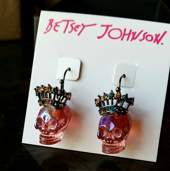 One Left! Betsey Johnson Iridescent Skull Earrings - Picture 2 of 8